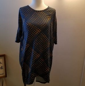 XXS LuLaRoe Irma Top